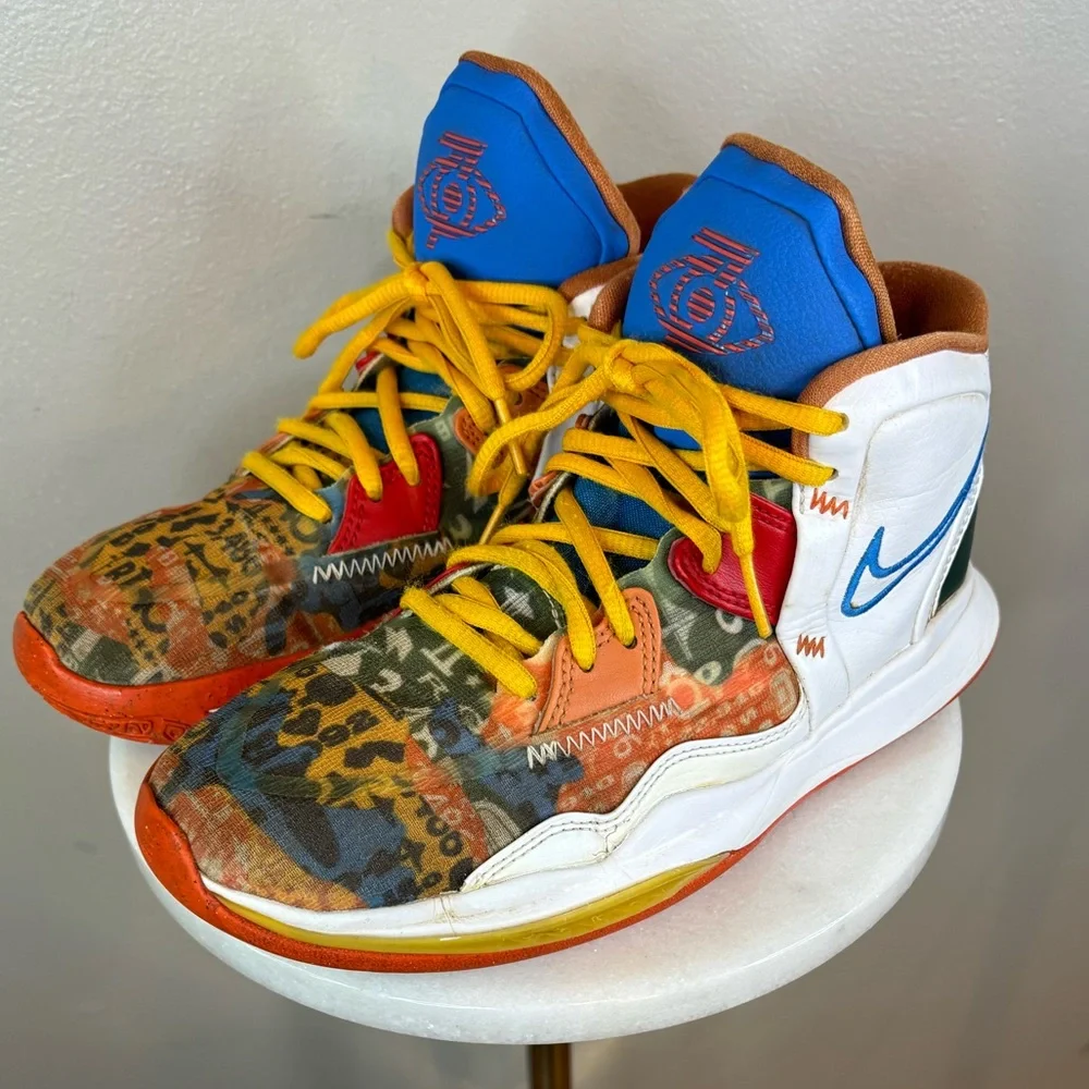 NIKE Kyrie Infinity Basketball‎ Shoe Sneakers White Orange Blue Boys Men's 5.5